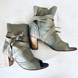 Free People Taupe Leather Open Toe Wrap Heel Booties 9.5 Boho